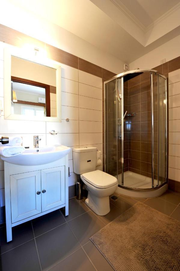 Ilios Hotel Лакка Екстер'єр фото