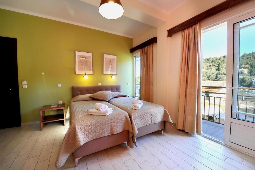 Ilios Hotel Лакка Екстер'єр фото