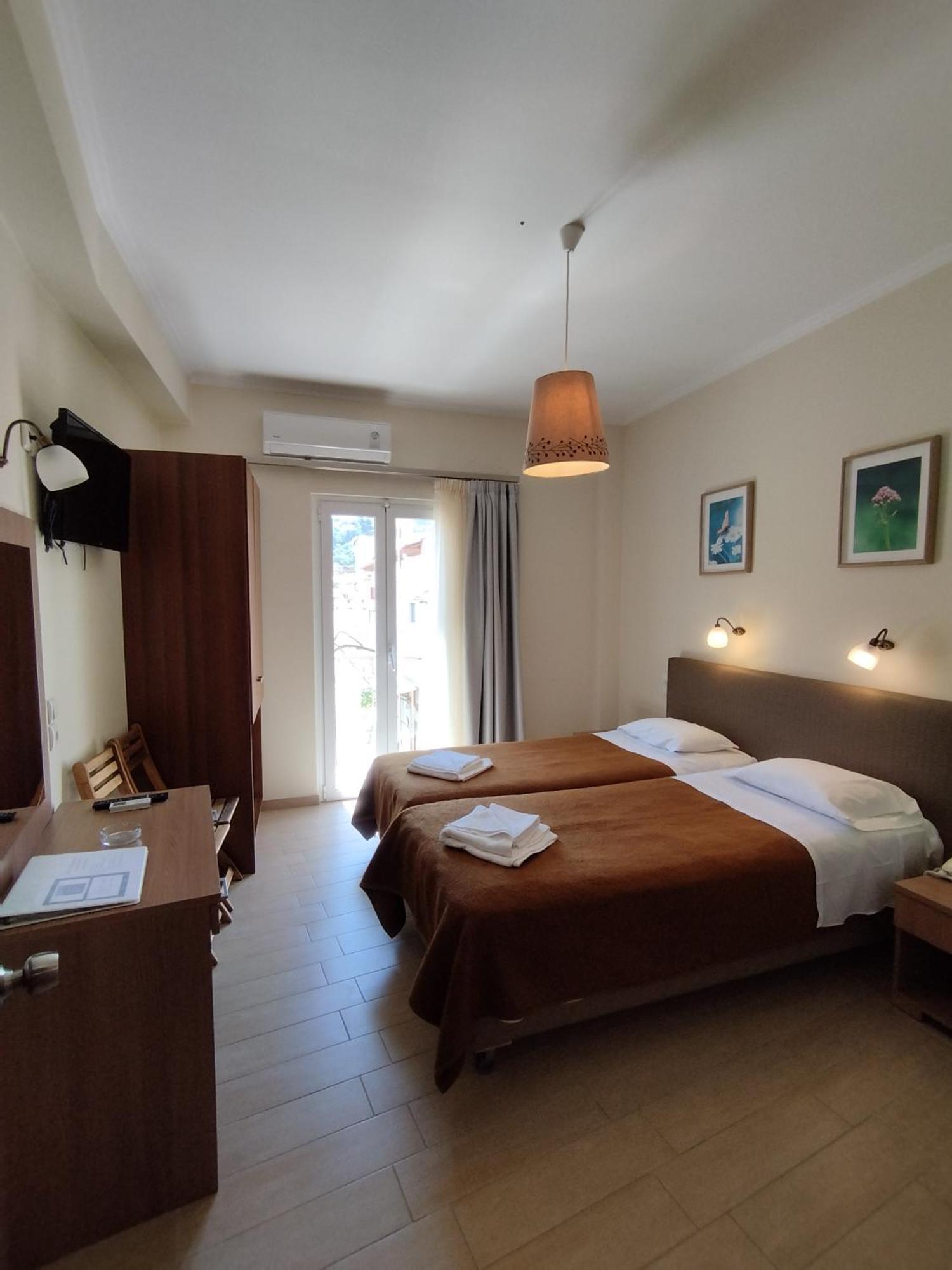 Ilios Hotel Лакка Екстер'єр фото